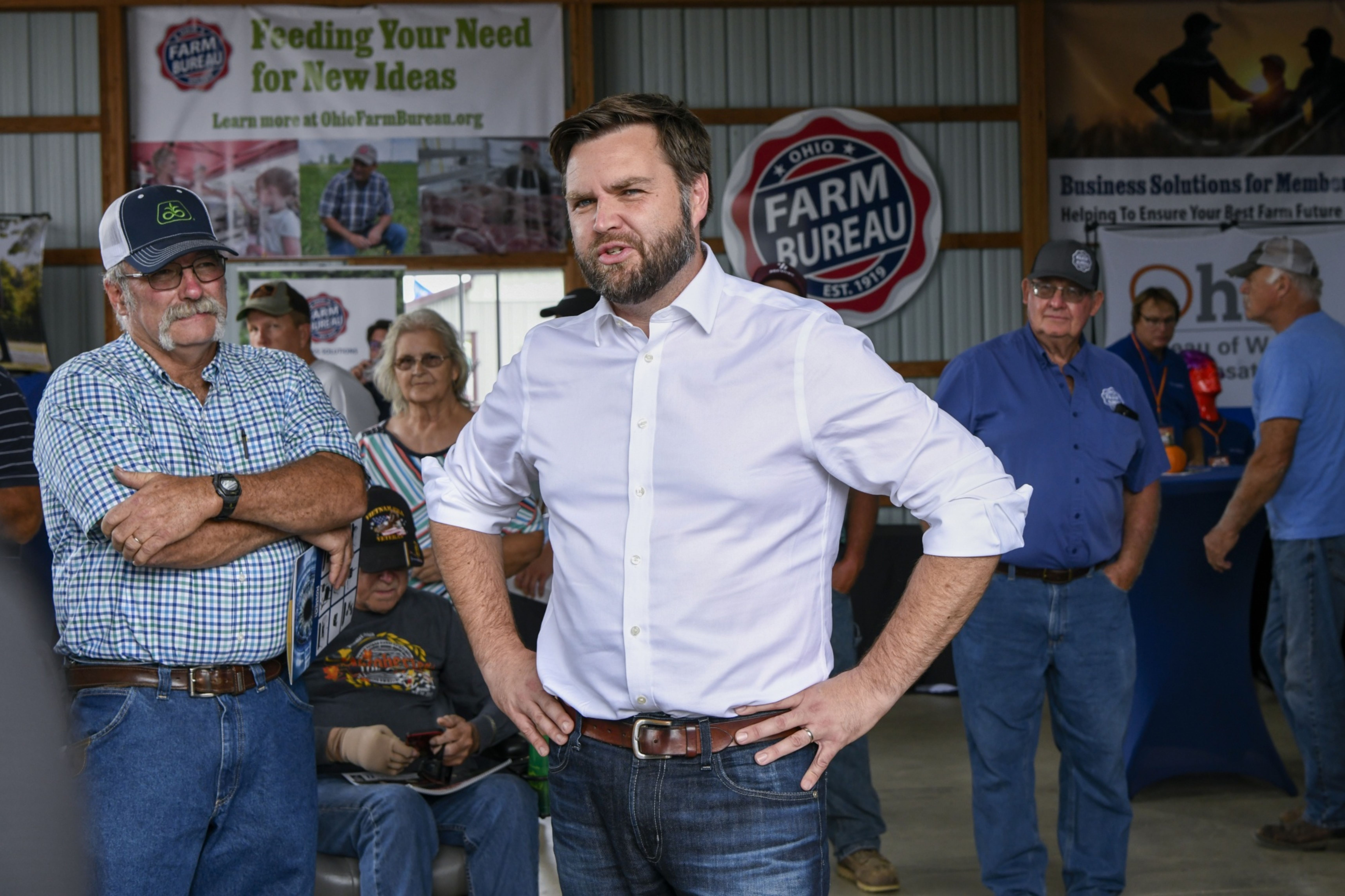 J.D. Vance TeanieAgniv