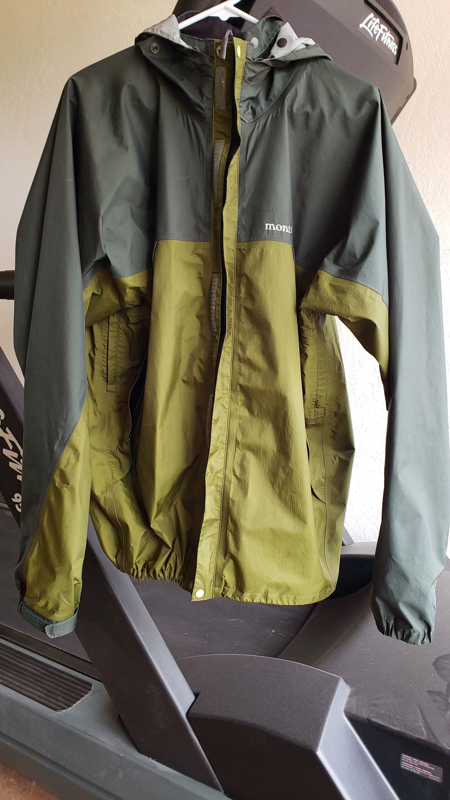 Montbell Jacket XL Backpacking Light