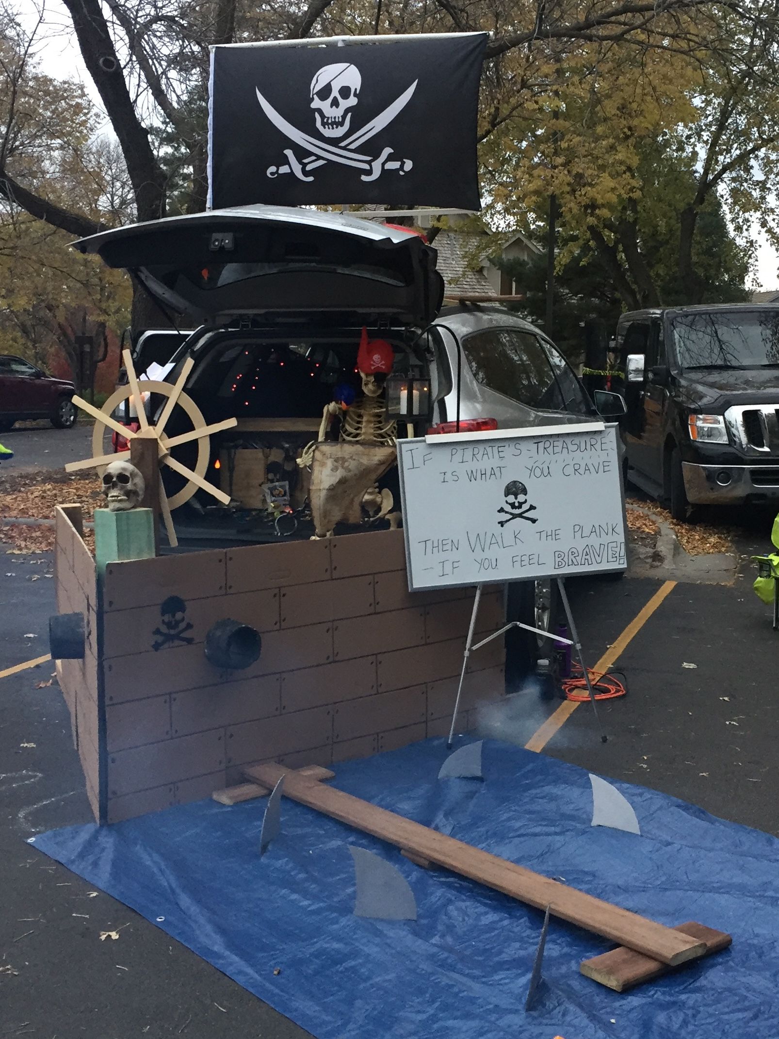 Ultimate Guide To Hosting A Pirate Ship Trunk Or Treat Event