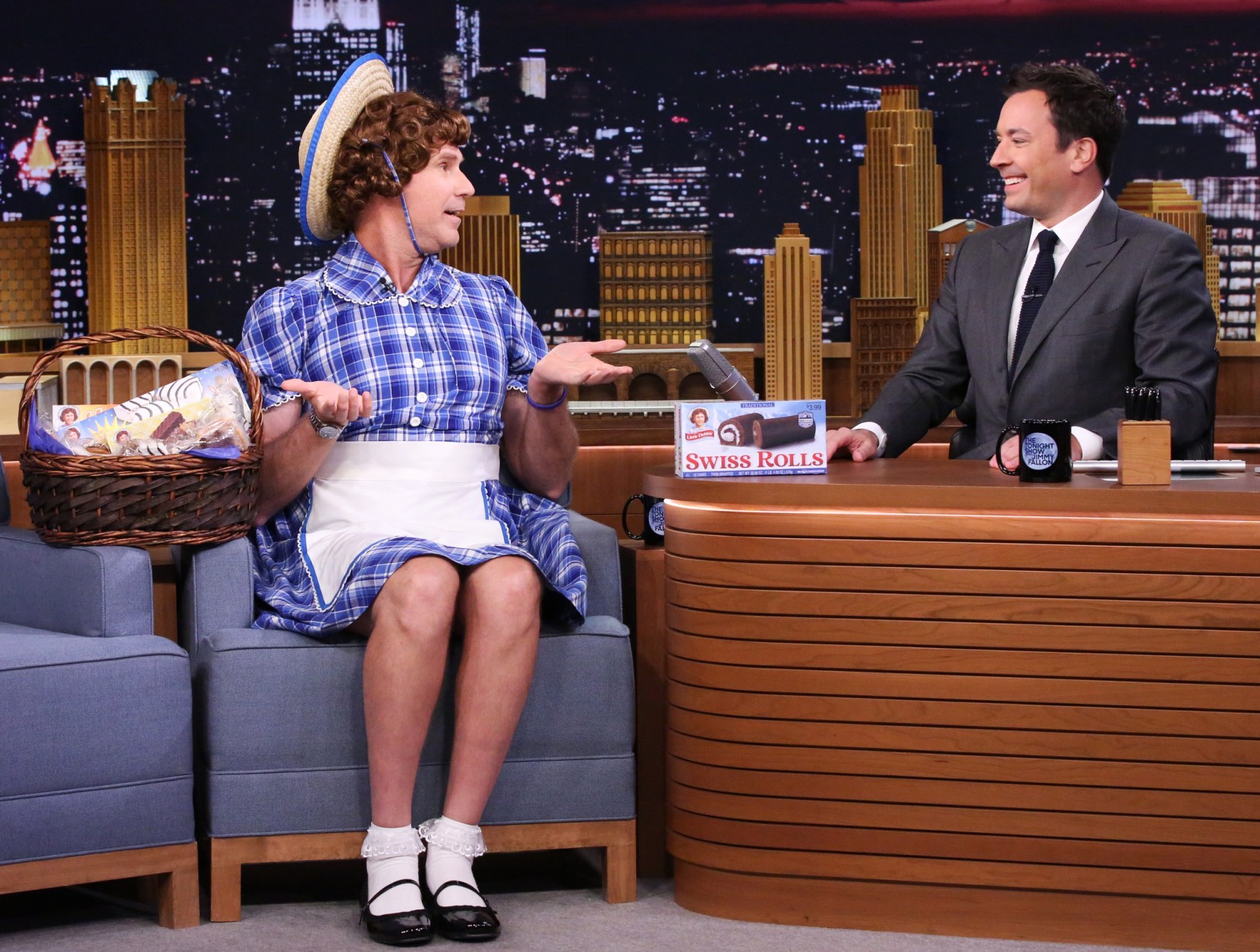 Will Ferrell Visits 'The Tonight Show' Dressed as Little Debbie