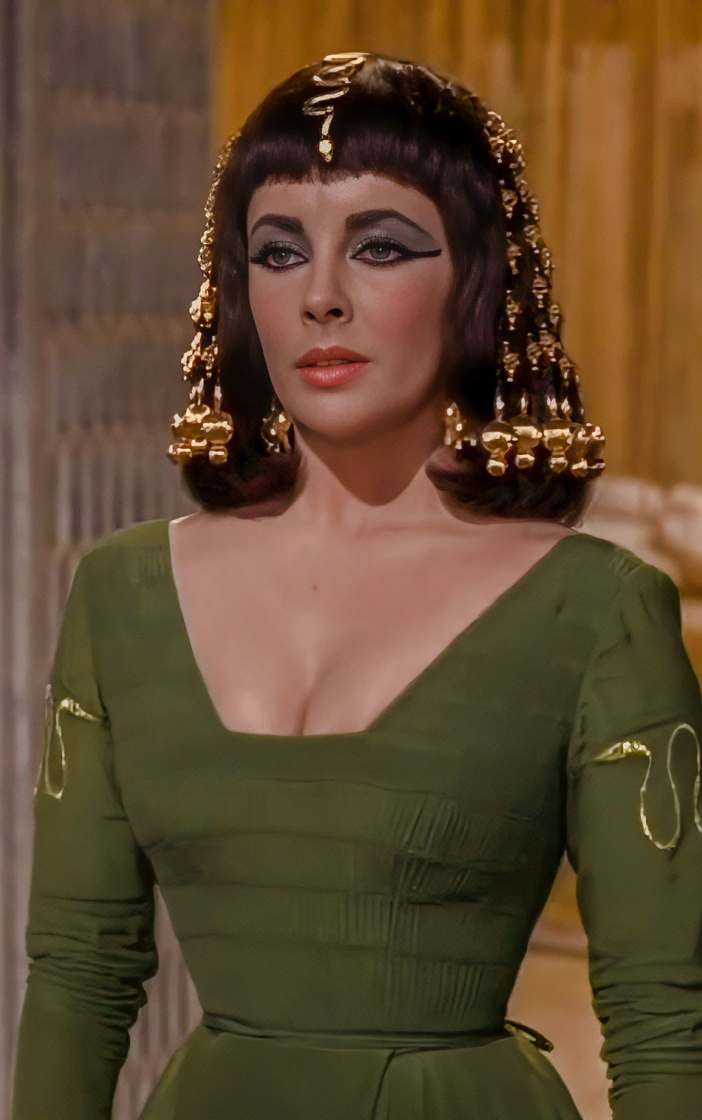 Elizabeth Taylor Cleopatra, Violet Eyes, Fashion Guide, Iconic Photos