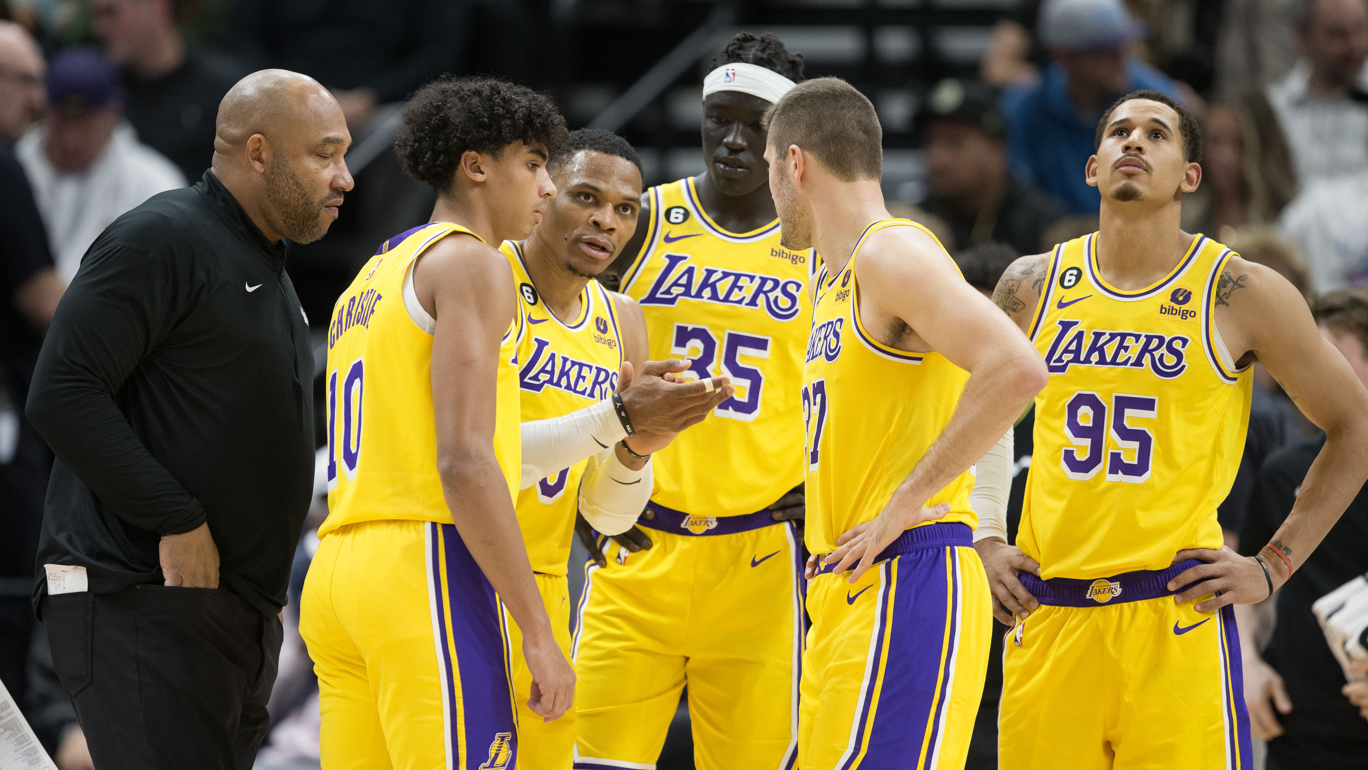 Photos Lakers vs Jazz (11/07/22) Photo Gallery