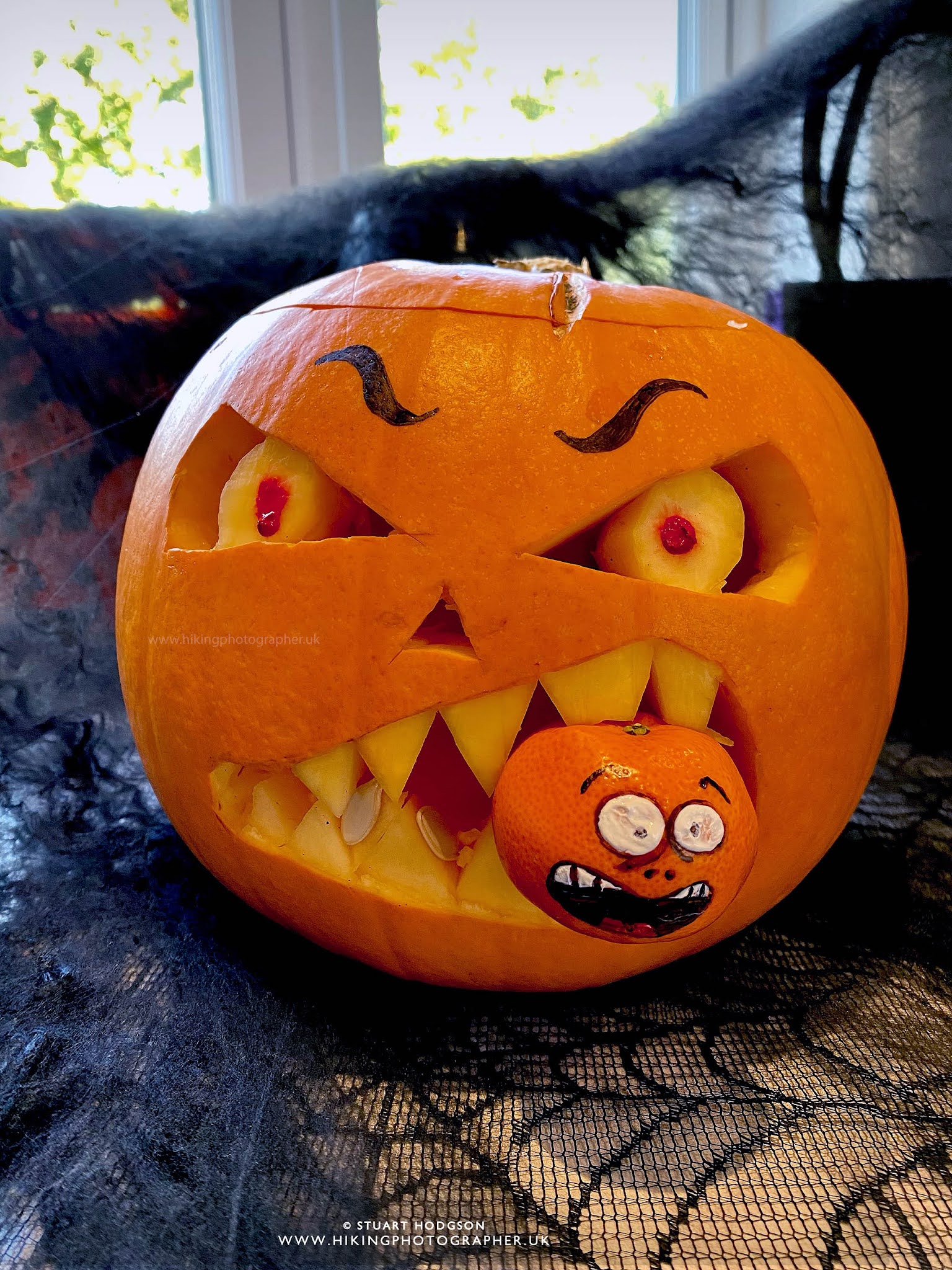 Creative And Hilarious Funny Pumpkin Carving Ideas To Brighten Your Halloween