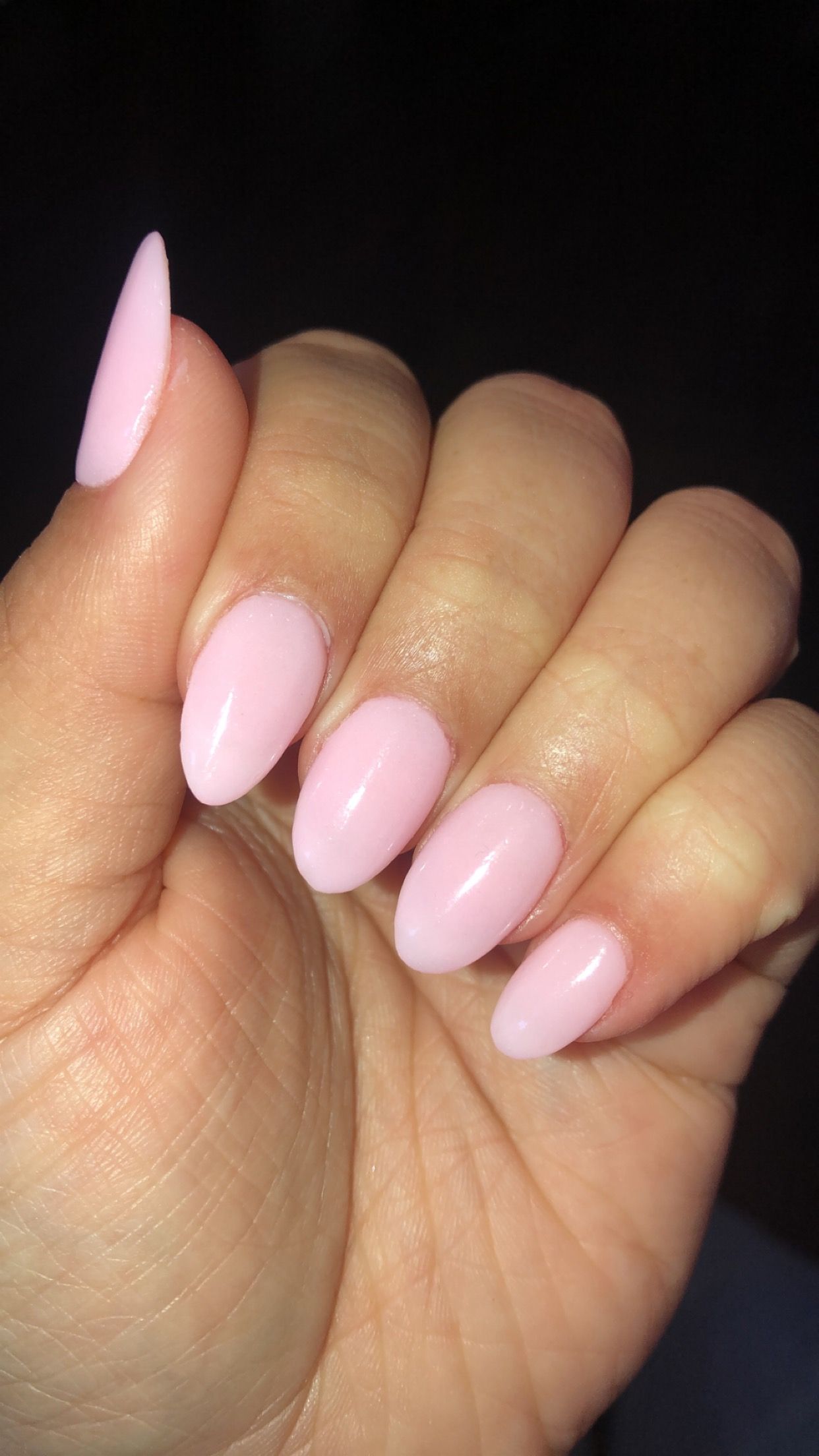 Light pink dip powder short almond nails Almond nails pink, Pink oval